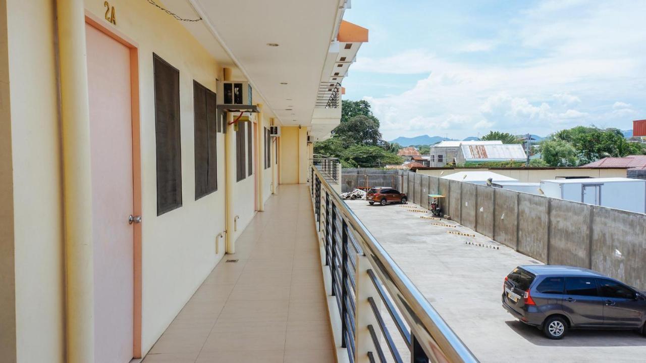 Reddoorz Plus Near Talisay Town Center Eksteriør bilde